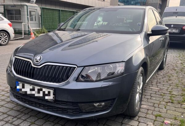 SKODA - Octavia Style CR 2017 Model 145.000 Km - Görsel 2