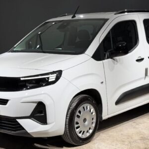 OPEL - Combo 1.5 Essantia 2025 Model 0 Km